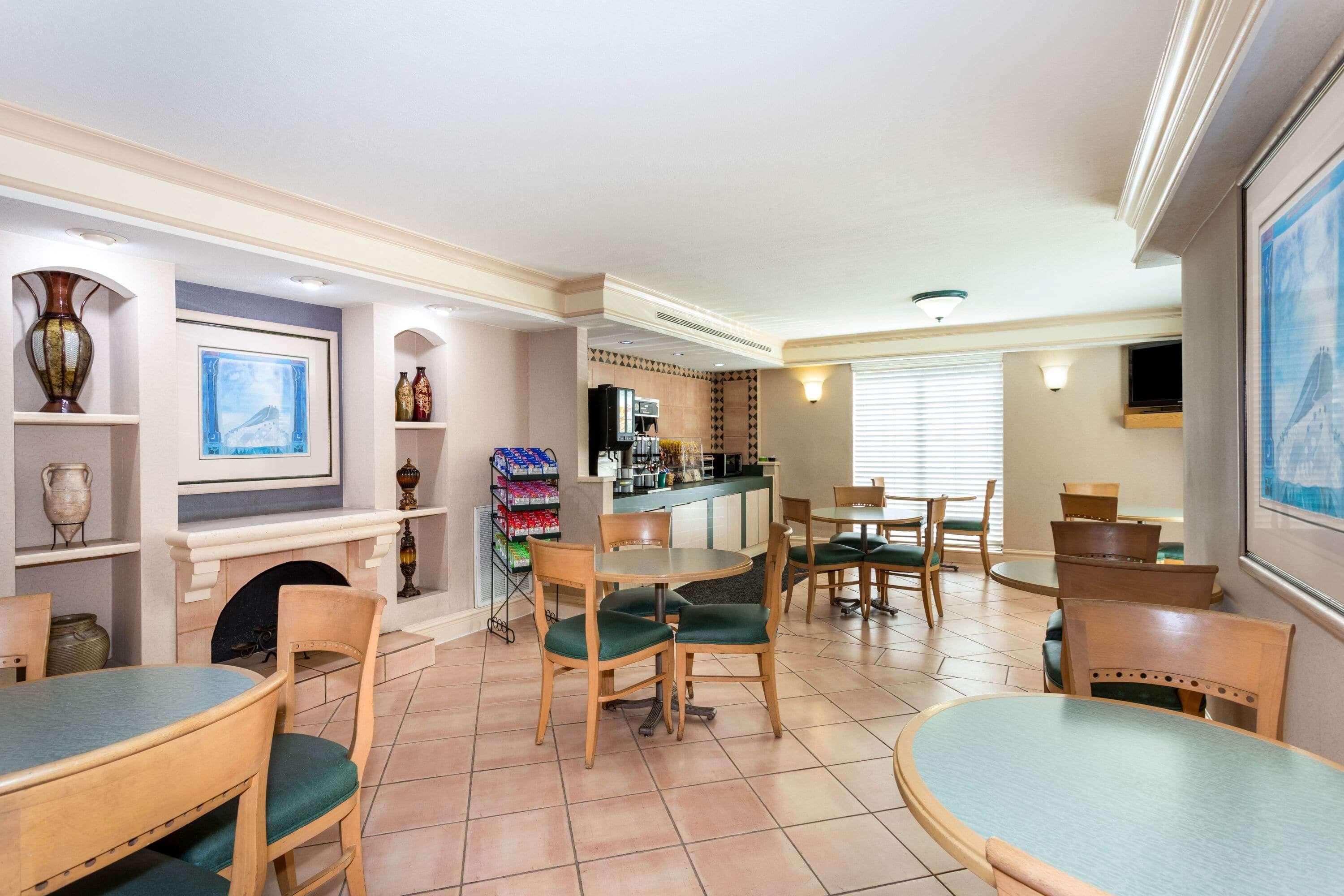 La Quinta Inn By Wyndham Tallahassee North Exterior foto